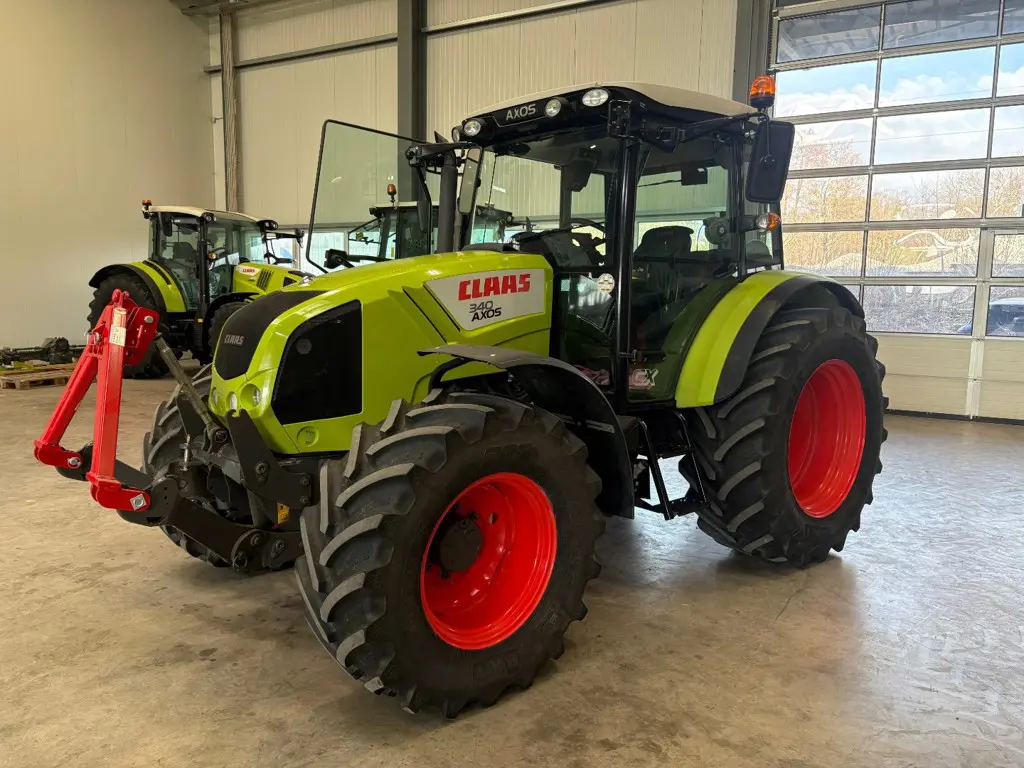 tracteur CLAAS AXOS 340 CX