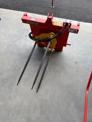 Dérouleuse de balles ronde Perzl