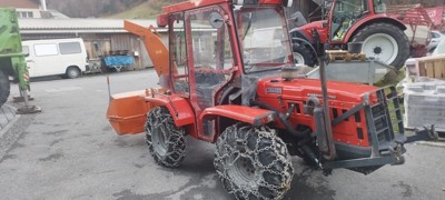 Carraro Tigrone 7700 mit Schneefräse