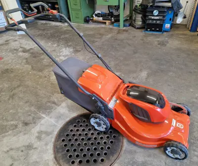 Husqvarna LC247Li Akku Rasenmäher