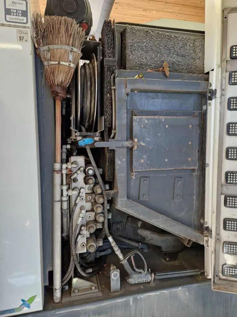 c5b00c9b-c4ca-463a-bc88-884f6b445162-Image 2026-04-14 at 16.00.55 (4).jpg