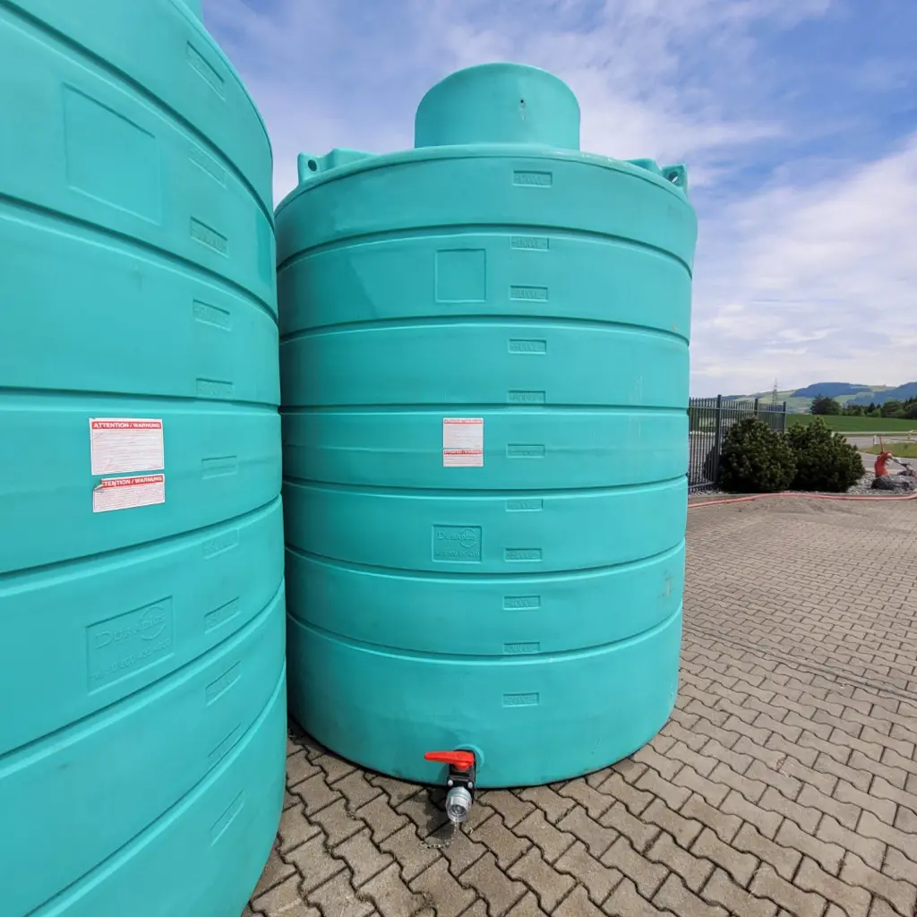 45eee95d-9d58-40da-b8c9-12b143b6c84a-Tank Einfachwandig 2.jpg