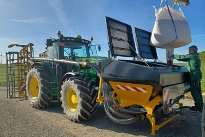 Trémie frontale AGRISEM DSF 1800 pressurisée NEW
