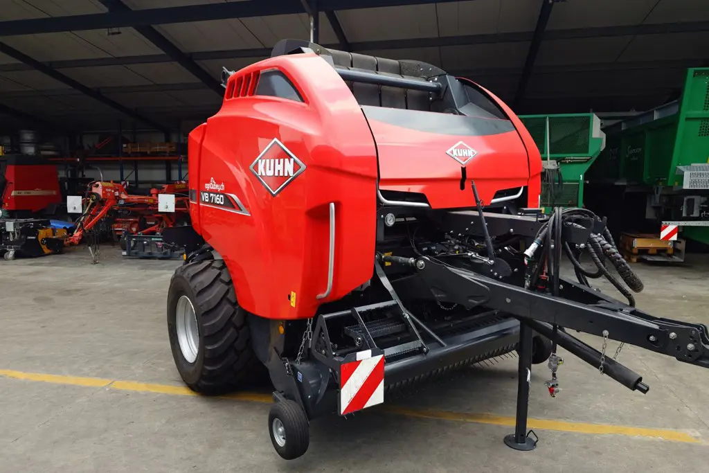 Presse variable Kuhn VB 7160