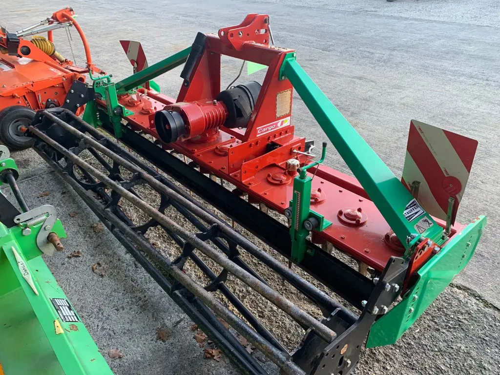 e24825d4-8bc1-4088-b053-4492a6a95a78-Photo 12.04.26 15 13 00 (1).jpg