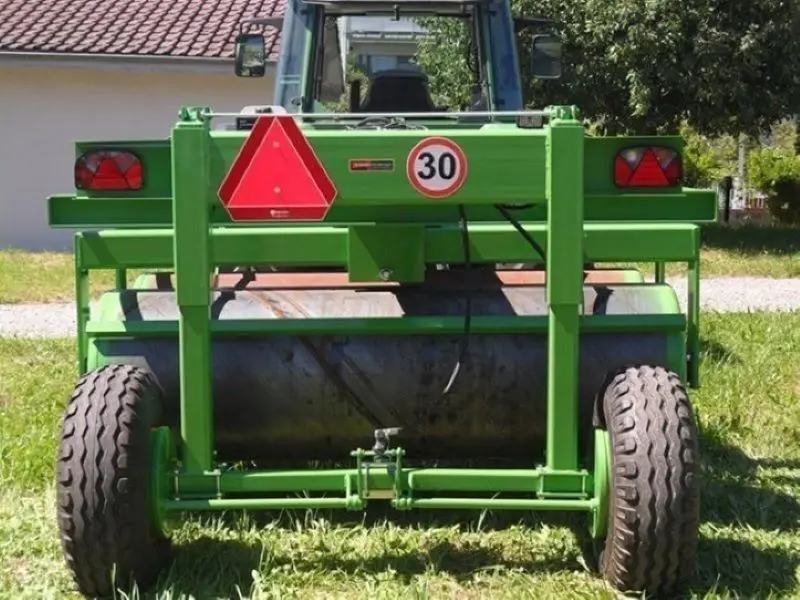 e87dd3bf-536e-4b2a-aa58-8b54cb5aaf1d-DYAr65BVmEmxD0mluzjS9g_1.jpg