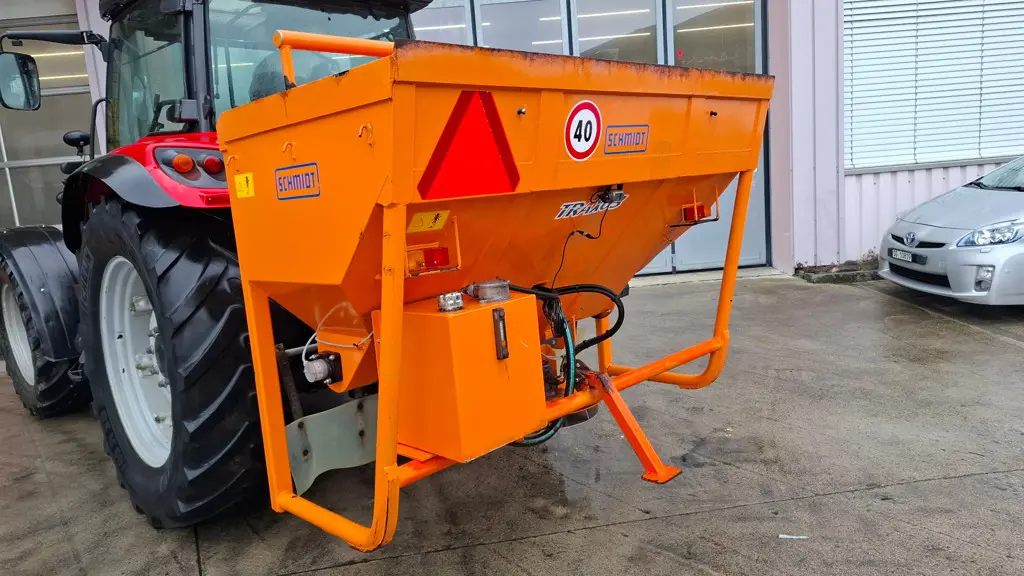 Salzstreuer Schmid Traxos S 12 T VCX 490