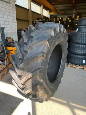 Trelleborg TM800 aus Umbereifung 710/70 R38 166D
