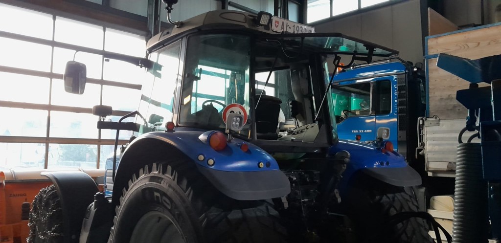 687c65fb-bb6e-4381-a065-0f673e0ae2a7-WhatsApp Image 2026-01-01 at 18.08.36 (1).jpg