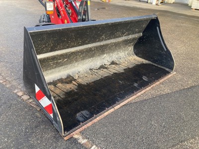 Schüttgutschaufel Frontladerschaufel Schaufel 2.4