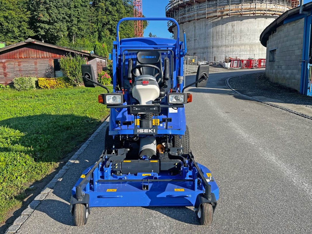 44621a0c-1021-4b62-be6e-fe7d873de815-35563-Iseki-Rasentraktor-SF-237-F-(5).jpg