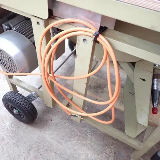 833cb7fd-e635-4073-b218-e6db8e482dc4-geba mit spindel (5).jpg