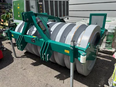 INNOMADE Silagewalze CompriRoll CR2700