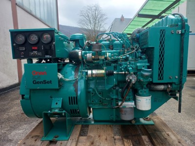 Notstromgenerator Diesel - Stromgenerator AKSA / Onan 220V 3,5KVA  , Kubota D650 3 - Zylinder Dieselmotor , langsamläufer 1500 U/min , Laufruhig , Externer Steuerkasten