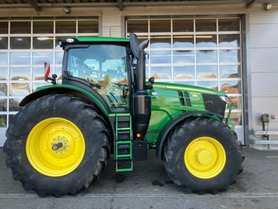 John Deere 6250R